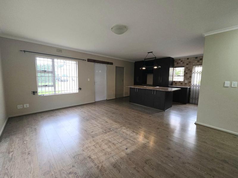3 Bedroom Property for Sale in Sonstraal Heights Western Cape
